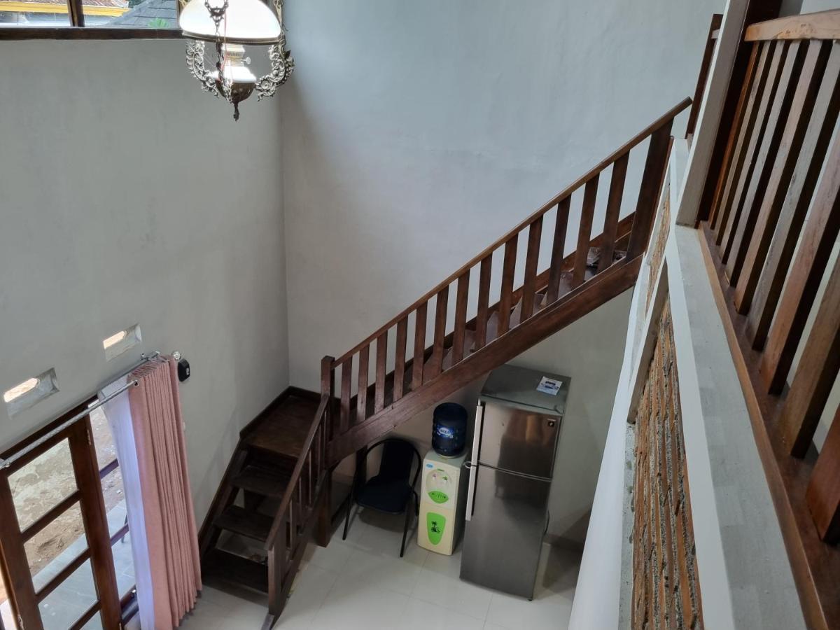 Mutiara Homestay Syariah Yogyakarta Bagian luar foto